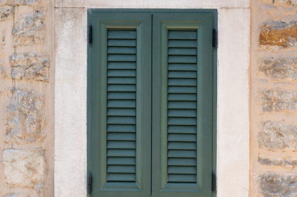 14481_field_service_image_window-old-building-montenegro